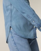 Stella Denim Shirt  |  Das Damen-Jeanshemd